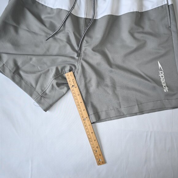 Men's Speedo Swim Trunks XL - Picture 3 of 6